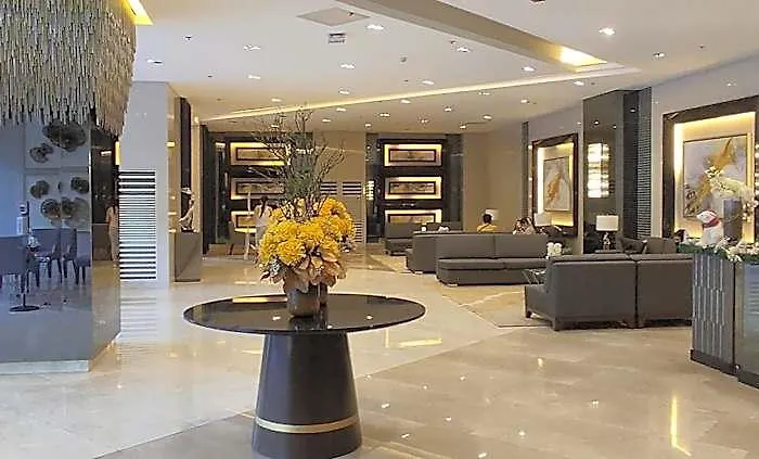 Fame Residences T1 Family 1507 4* Manila